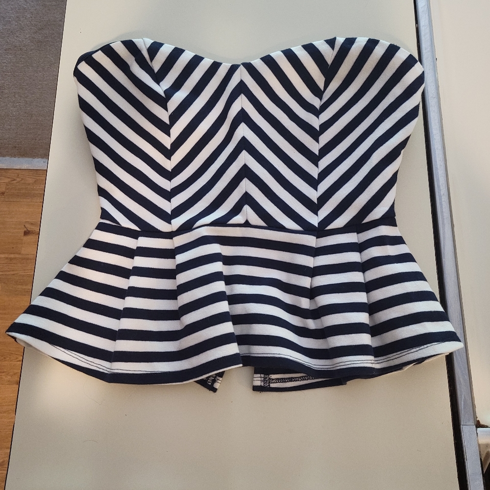 Womens crop top